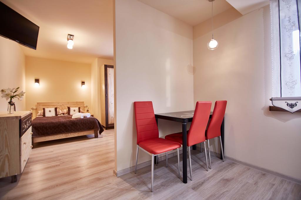 Aga Apartment Suche Bilik gambar